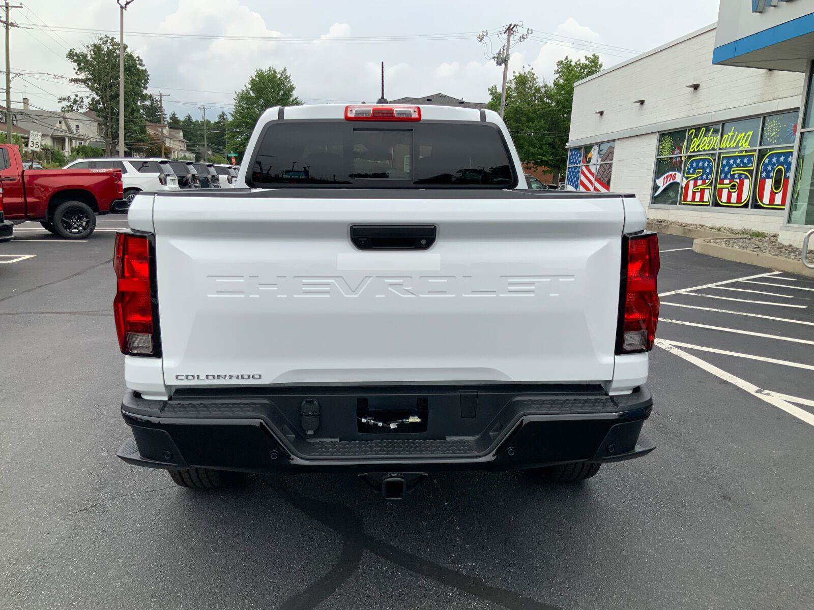 New 2026 Chevrolet Colorado Trail Boss AWD/4WD image 2