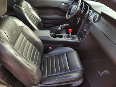 Used 2009 Ford Mustang Shelby GT500 image 10