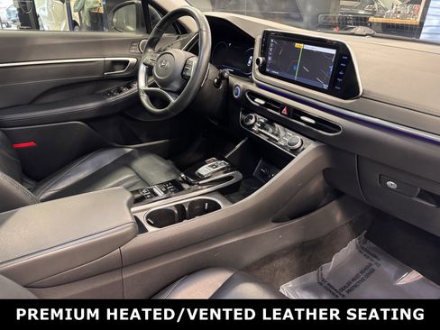Used 2020 Hyundai Sonata Limited image 4