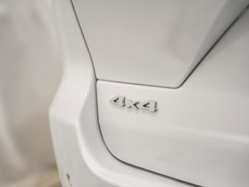Certified 2024 Jeep Grand Cherokee Summit AWD/4WD image 10
