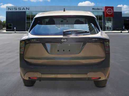 New 2026 Nissan Kicks S FWD image 5