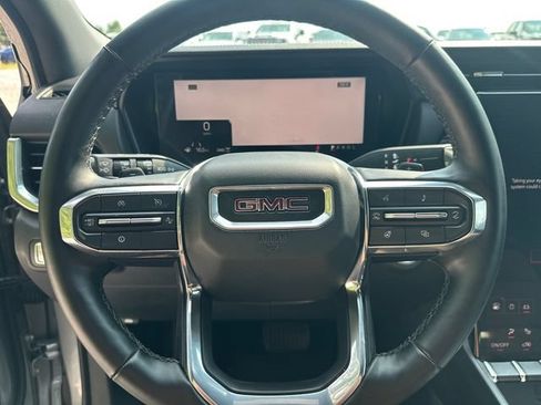 Used 2025 GMC Terrain Elevation AWD/4WD image 27