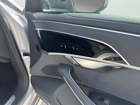 Used 2025 Audi A8 L 3.0T w/ Executive Package image 17