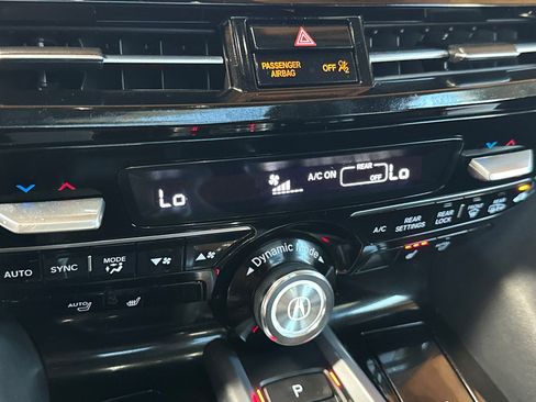 Used 2022 Acura MDX FWD w/ Technology Package image 18