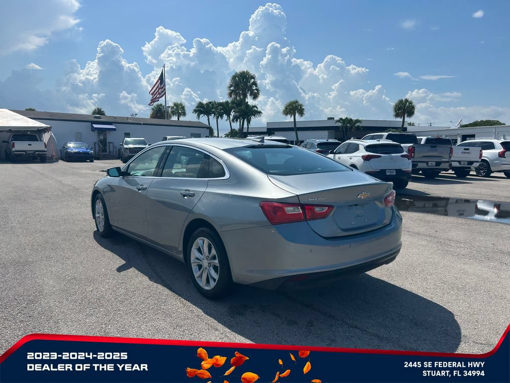 Used 2025 Chevrolet Malibu LT FWD image 5