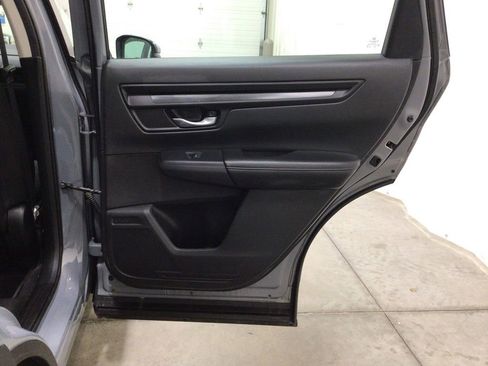 Used 2024 Honda CR-V LX image 25