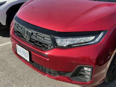 Used 2025 Honda Odyssey Sport-L image 13