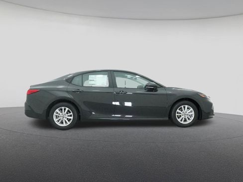 New 2026 Toyota Camry LE image 27