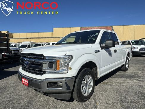 Used 2018 Ford F150 XLT image 4