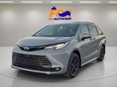 New 2025 Toyota Sienna XLE Woodland Edition
