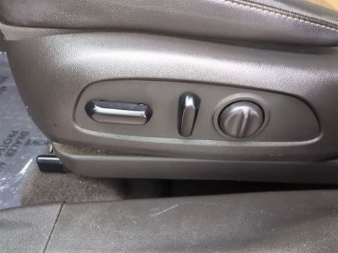 Used 2021 Chevrolet TrailBlazer ACTIV w/ Sun and Liftgate Package image 17