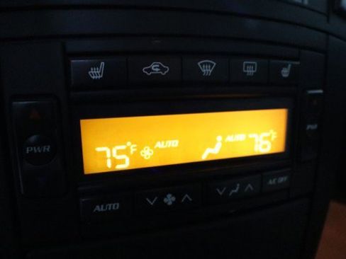 Used 2007 Cadillac CTS V image 17