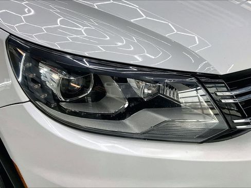 Used 2013 Volkswagen Tiguan SEL image 30