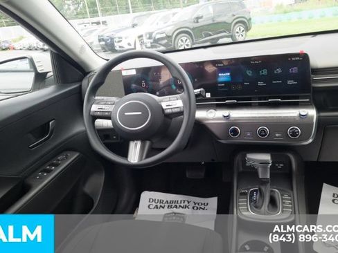 Used 2026 Hyundai Kona SE FWD image 21
