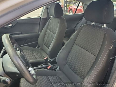Used 2022 Kia Rio LX image 20