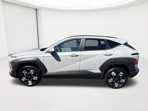 Used 2025 Hyundai Kona SEL AWD/4WD image 8