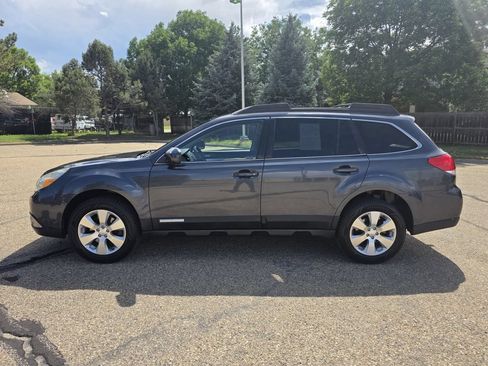 Used 2012 Subaru Outback 3.6R Premium AWD/4WD image 2