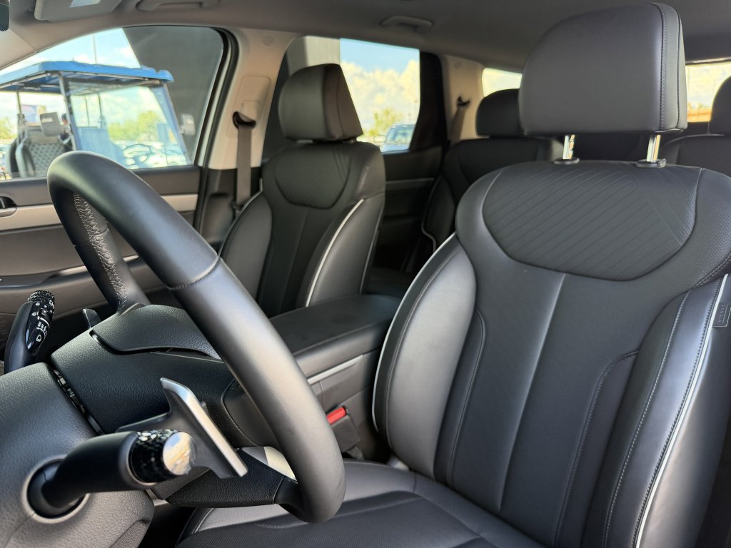 Used 2025 Hyundai Palisade SEL FWD image 33