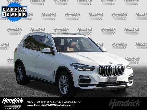 Used 2019 BMW X5 xDrive40i w/ Convenience Package AWD/4WD image 1
