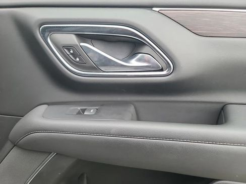 Used 2023 Chevrolet Tahoe Z71 w/ Z71 Off-Road Package image 38