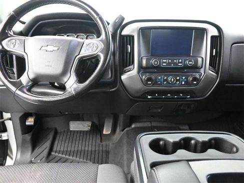 Used 2018 Chevrolet Silverado 1500 LT w/ All Star Edition image 24