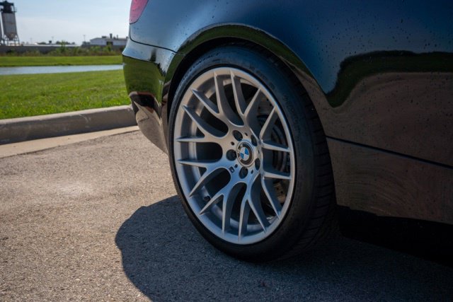 Used 2011 BMW M3 Coupe w/ Competition Pkg RWD image 10