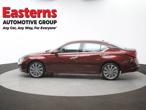 Used 2024 Nissan Altima 2.5 SL AWD/4WD image 64