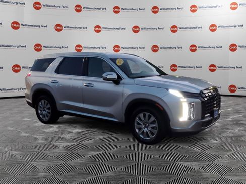 Used 2024 Hyundai Palisade SEL FWD image 7