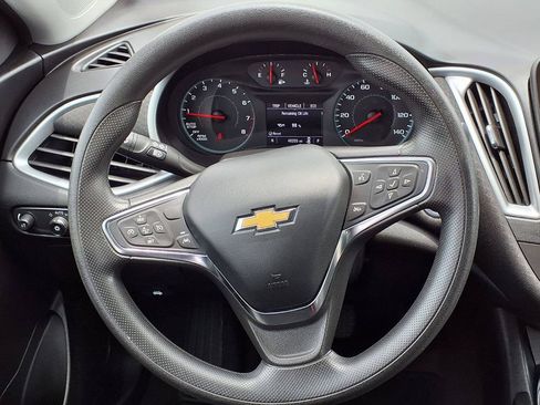Used 2024 Chevrolet Malibu LT FWD image 20