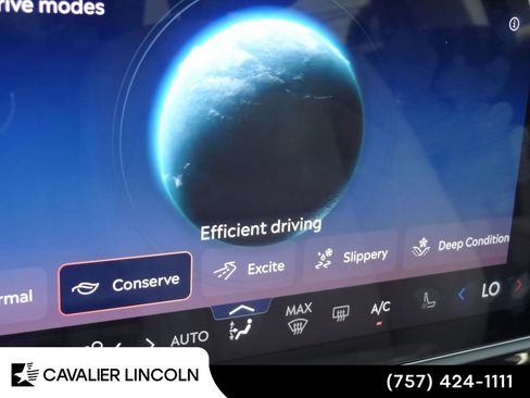Used 2026 Lincoln Nautilus Premier w/ Equipment Group 102A AWD/4WD image 37