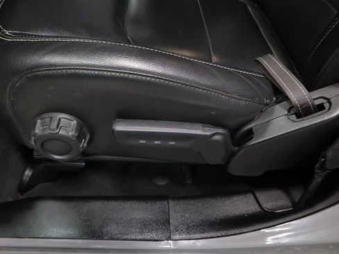 Used 2023 Jeep Wrangler Unlimited Sahara image 24