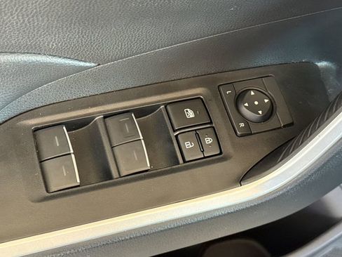 Used 2024 Toyota RAV4 XLE AWD/4WD image 15