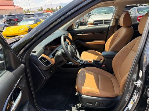 Certified 2024 Kia Seltos EX AWD/4WD image 10