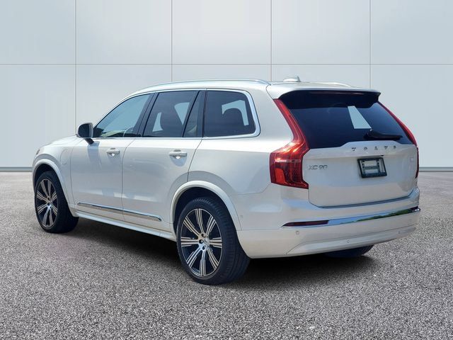 Used 2024 Volvo XC90 T8 Ultimate AWD/4WD image 6