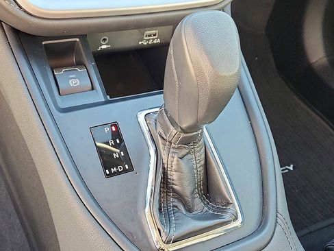 Certified 2025 Subaru Legacy image 14