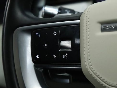 Certified 2022 Land Rover Range Rover Long Wheelbase SE image 22