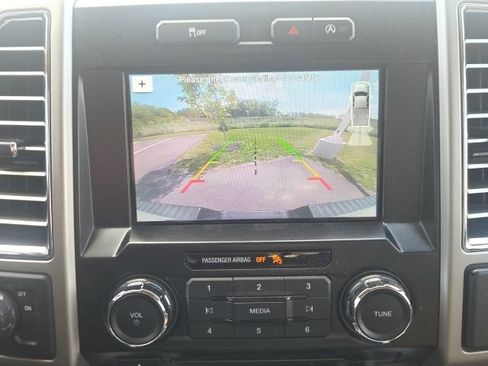 Used 2016 Ford F150 Lariat RWD image 27