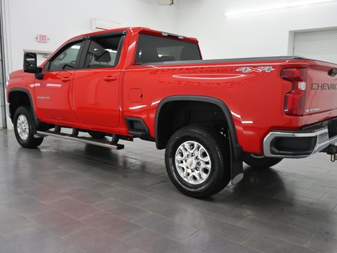 Used 2023 Chevrolet Silverado 3500 LT w/ All Star Edition AWD/4WD image 6