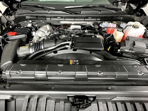 New 2026 GMC Sierra 2500 AT4 image 2