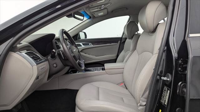Used 2020 Genesis G80 3.8 RWD image 11