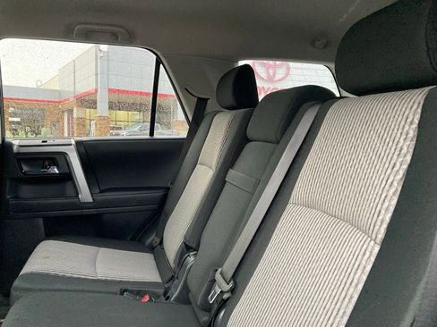 Used 2022 Toyota 4Runner SR5 image 10