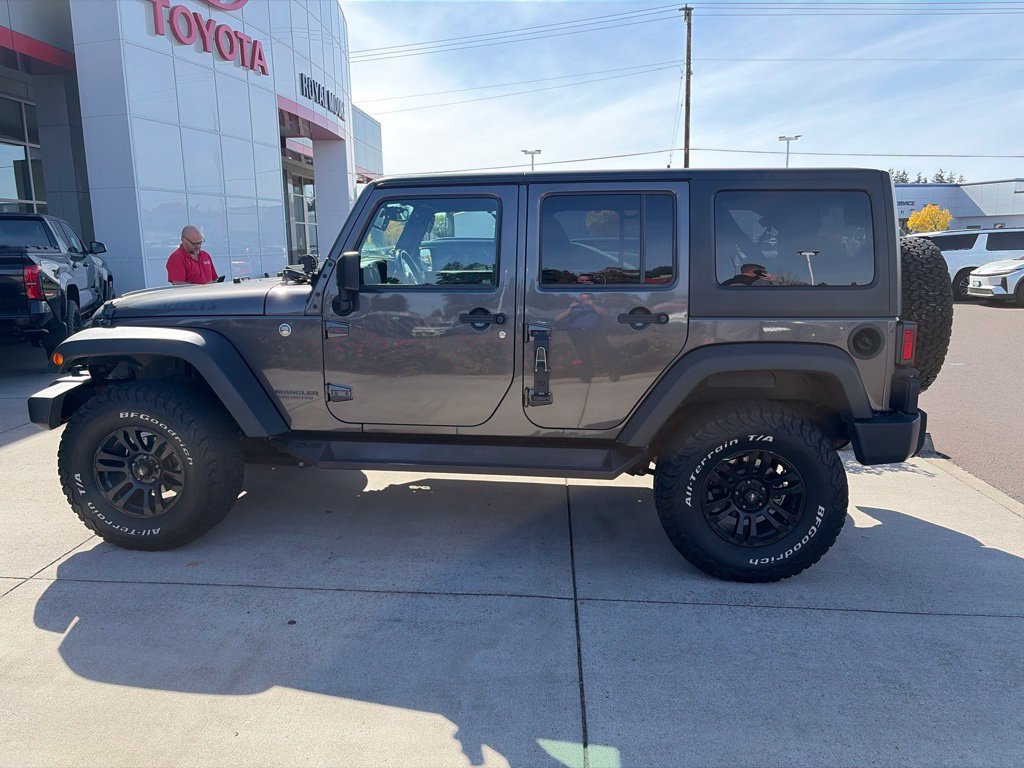 Used 2017 Jeep Wrangler Unlimited Sport AWD/4WD image 7