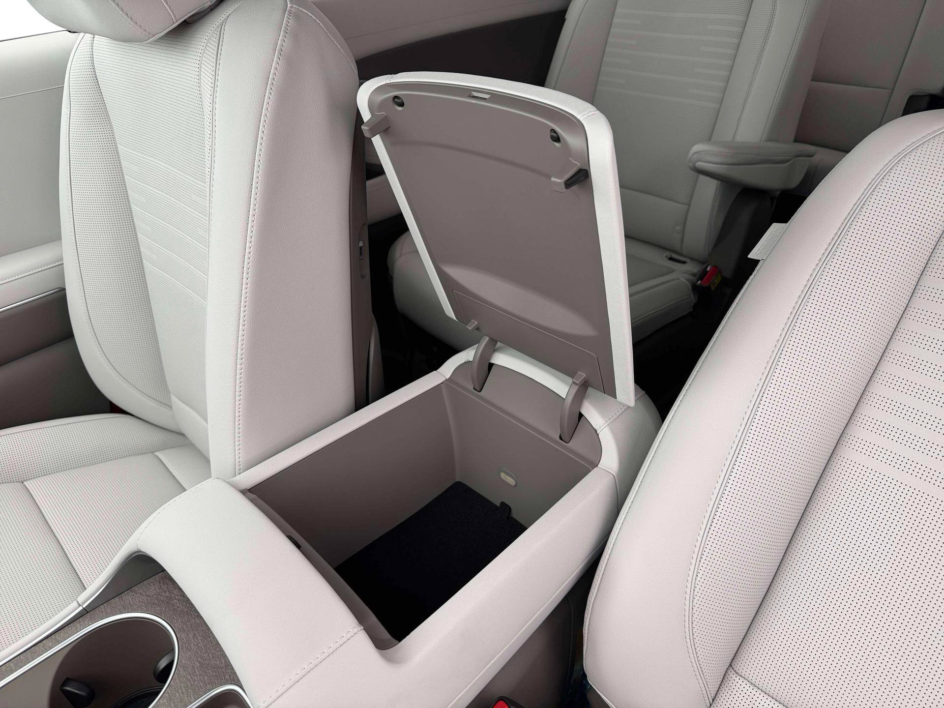 New 2026 Hyundai Palisade Limited FWD image 19