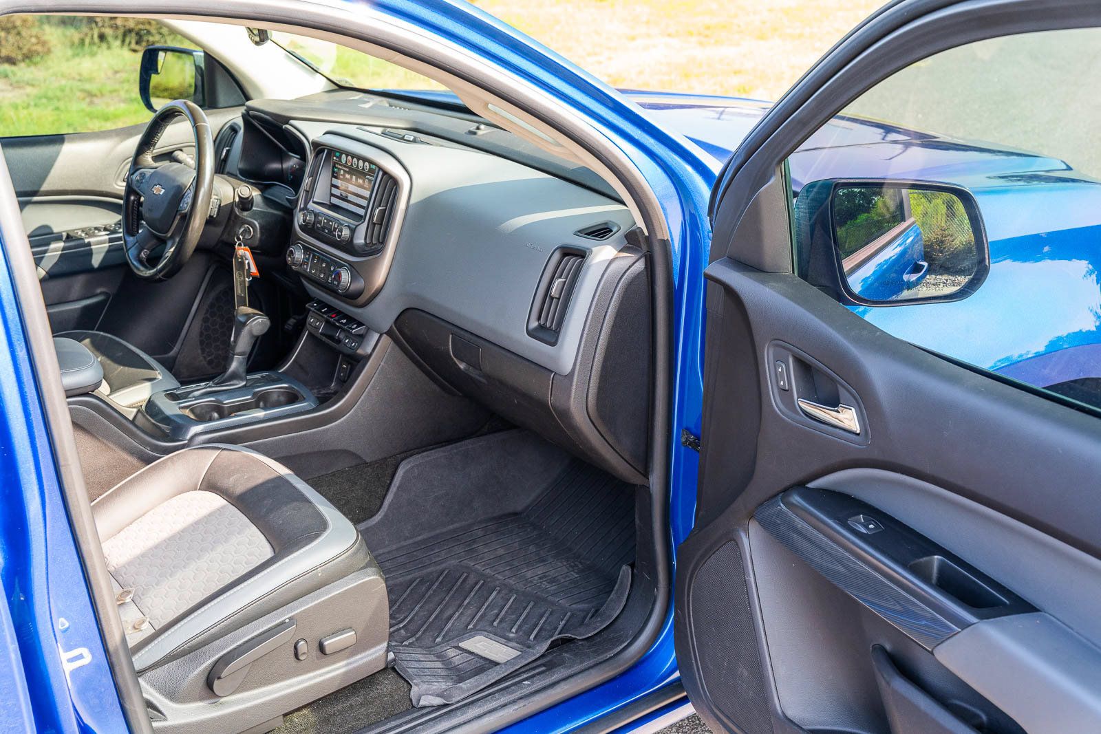 Used 2018 Chevrolet Colorado Z71 RWD image 11