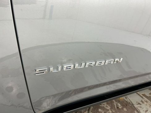 New 2026 Chevrolet Suburban High Country image 28