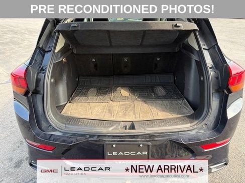 Used 2021 Buick Encore GX Select w/ LPO, Active Lifestyle Package AWD/4WD image 15