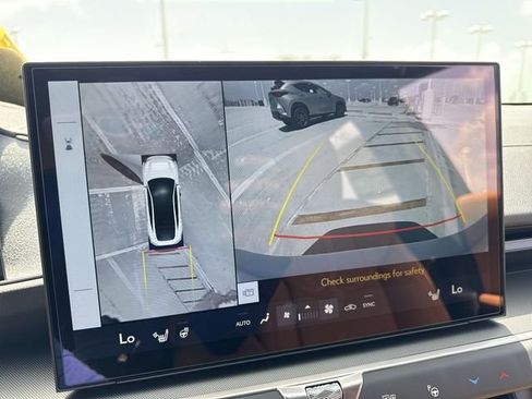 New 2026 Lexus ES 350h FWD image 17