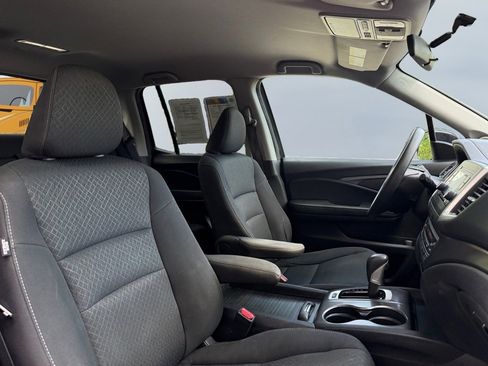 Used 2019 Honda Ridgeline Sport image 21