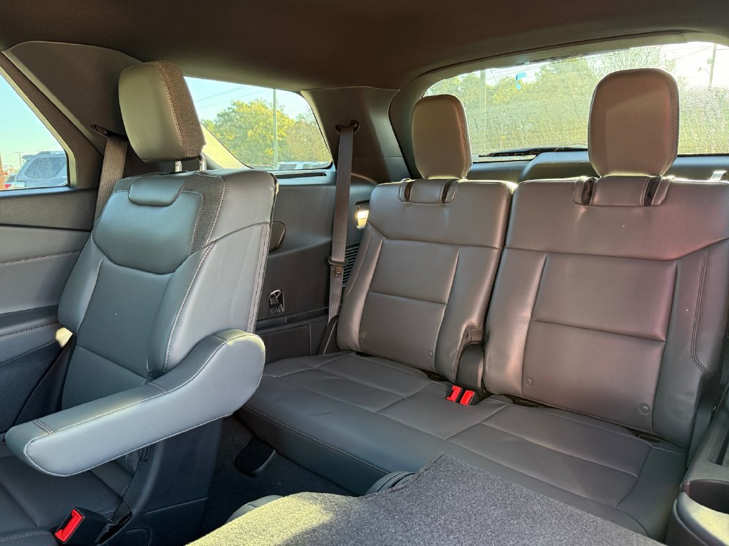 New 2027 Ford Explorer Active w/ Active Comfort Package RWD image 17