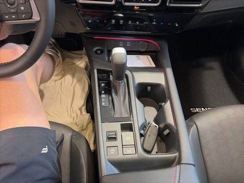 New 2026 Nissan Sentra SR FWD image 24